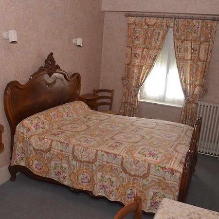 Hotel Du Commerce Pont-de-Vaux Dış mekan fotoğraf