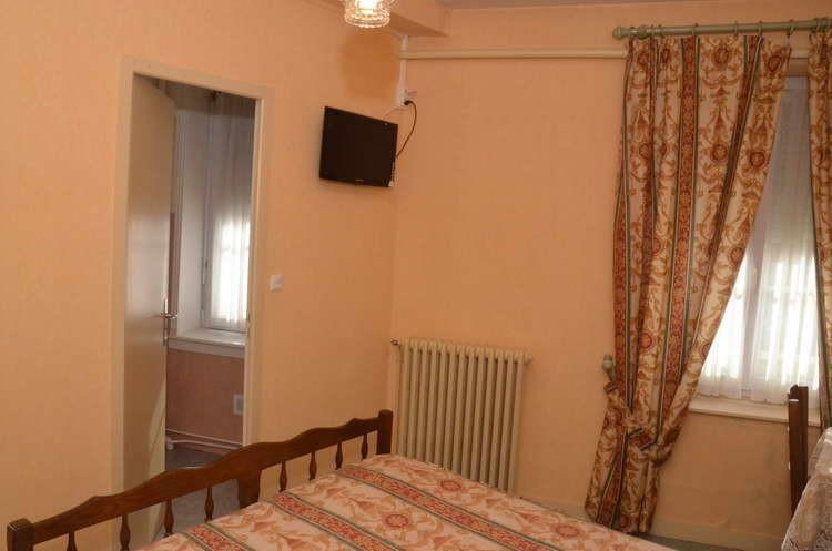 Hotel Du Commerce Pont-de-Vaux Dış mekan fotoğraf